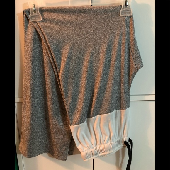 Lounging pants - Picture 3 of 3